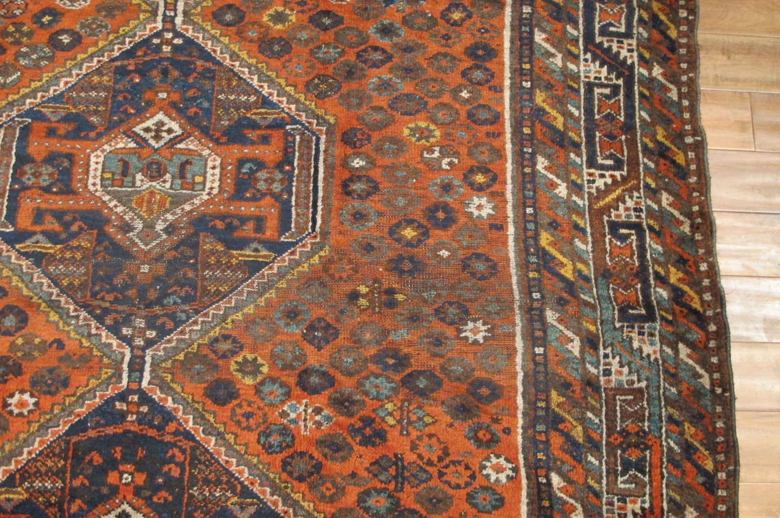 12815 semi antique persian shiraz rug 6,10 x 9,1 (3)