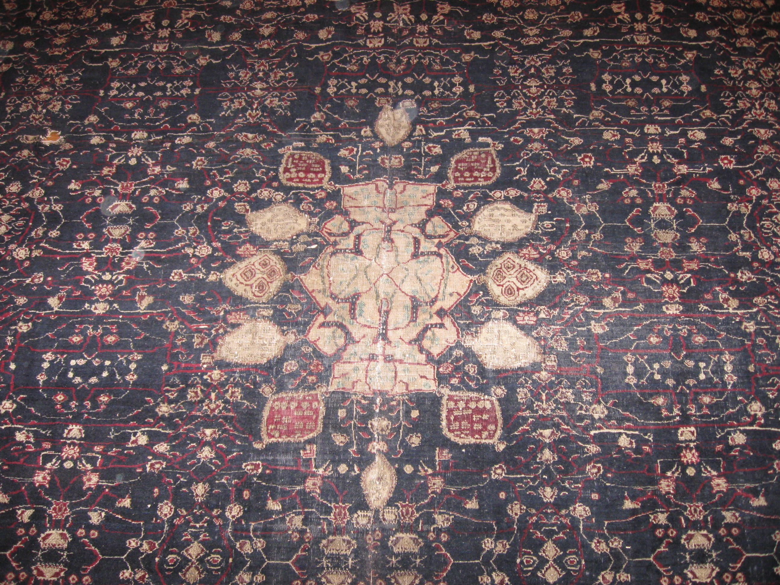 24421 antique India Agra carpet 7,10x11,6 -2