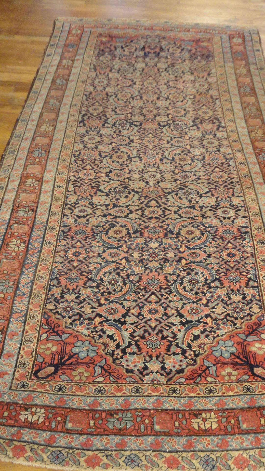 24478 Antique Perrsian Farahan rug 5x10,6 -1