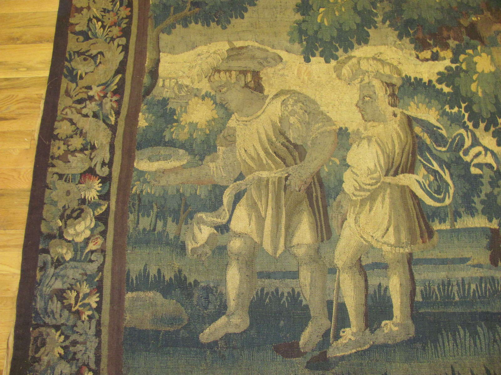24524 antique Flemish tapestry 6,3 x 8,11 -1