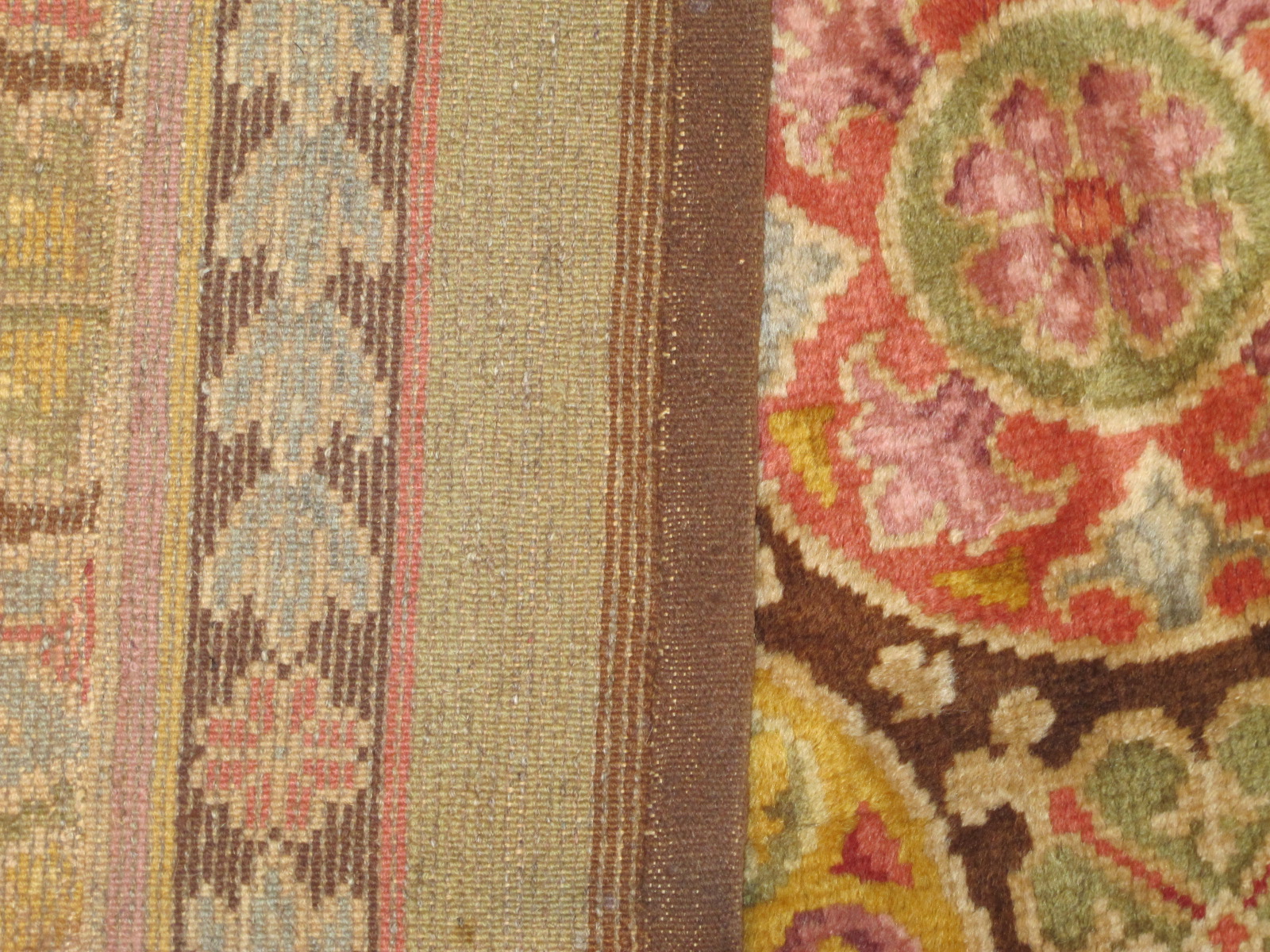 23035 Art Deco Spanish carpet 15 x 28 (3)
