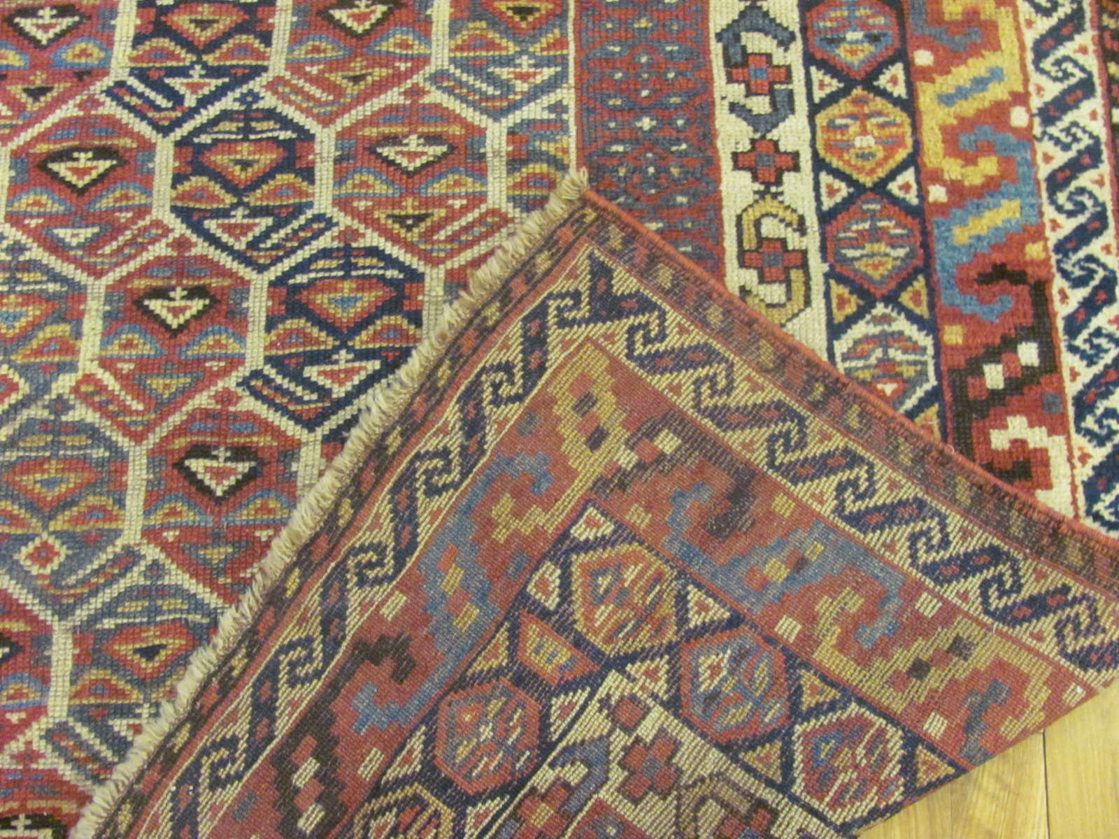 24814 antique persian kurd rug 4,1x6,10-2
