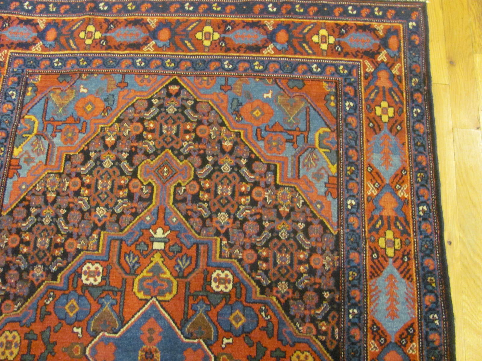 24836 antique persian senneh kurd rug 3,4x4,5-1