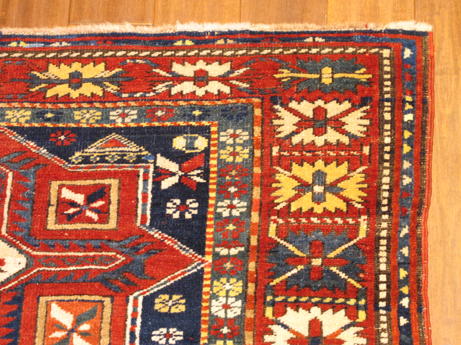 23193 antique caucasian shirvan rug 4,1 x 6,10 (2)