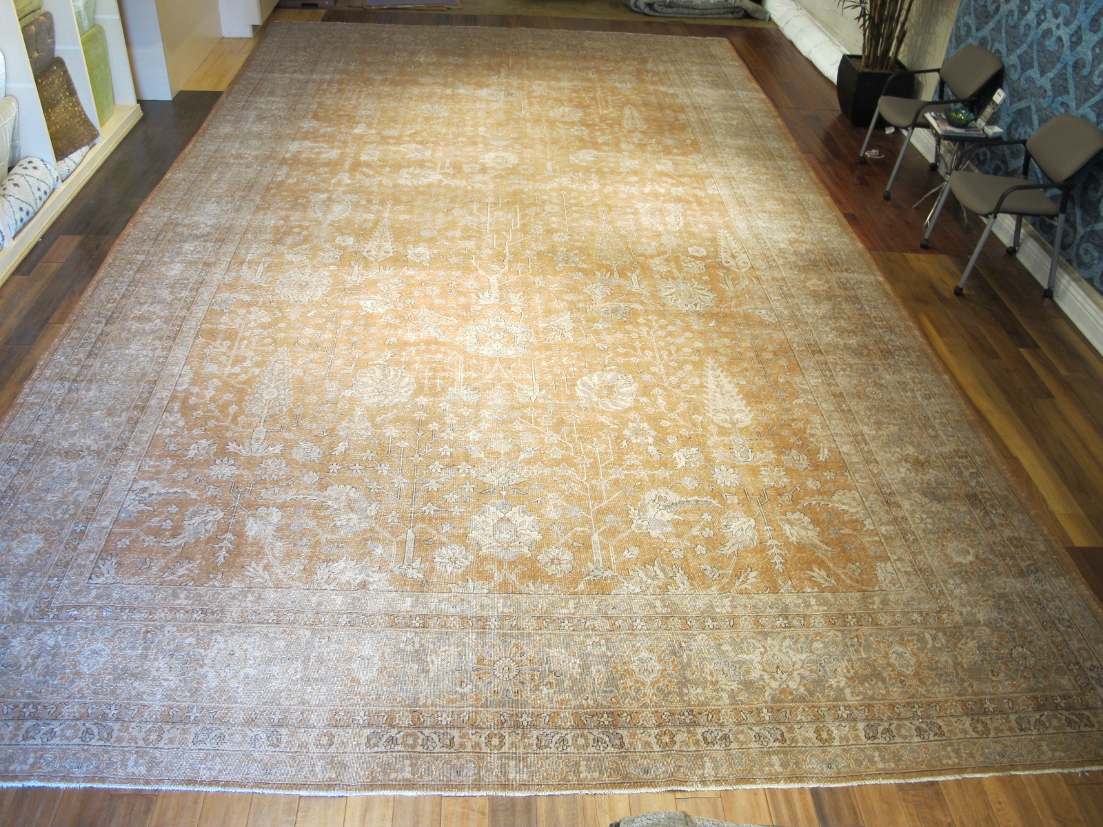 13083 Antique Anatolian Sivas carpet 13,6x23,6 (1)