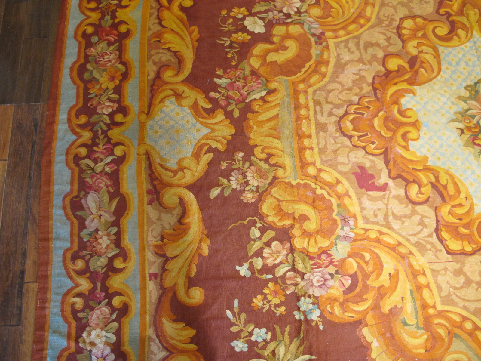 23660 Antique French Aubusson carpet 15 x 15,4 (3)