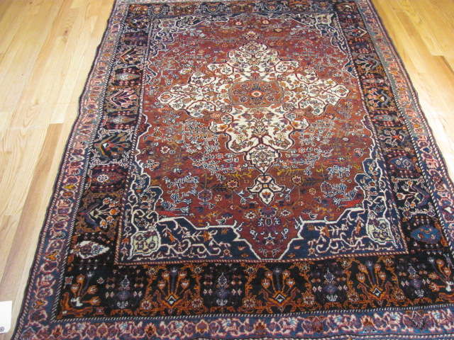 25102 antique persian qashqai rug 4,7 x 6,3