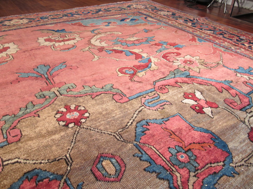 13159 Antique Rug Company